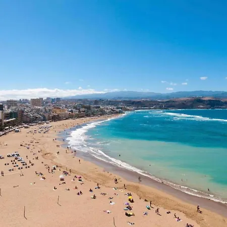 Modern Designer Steps From Canteras * Las Palmas de Gran Canaria