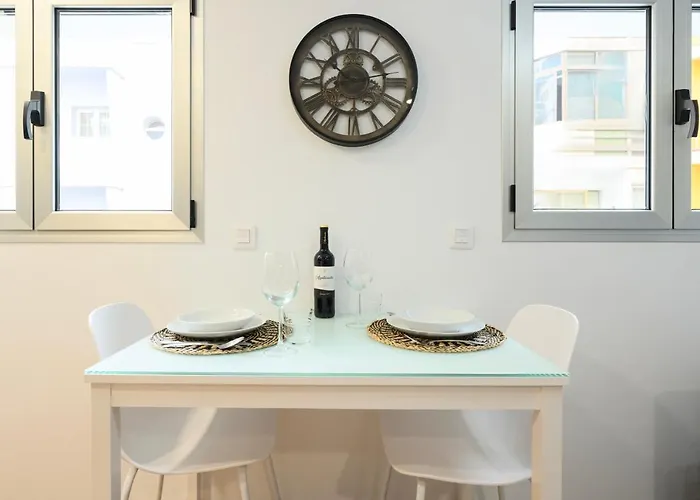 公寓 Modern Designer Steps From Canteras 大加那利岛拉斯帕尔马斯