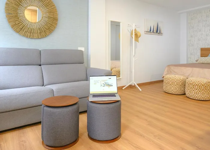 Modern Designer Steps From Canteras 公寓 *